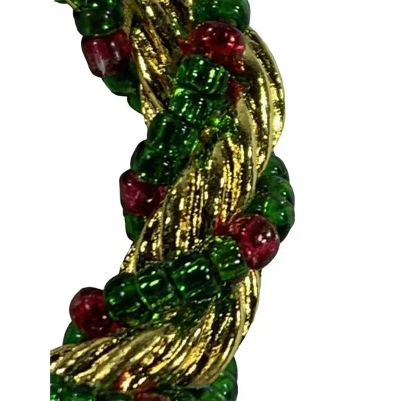 Vintage Avon Christmas Wreath Brooch 1.5" Gold Tone Beaded Green Red Lapel Pin - Picture 2 of 6
